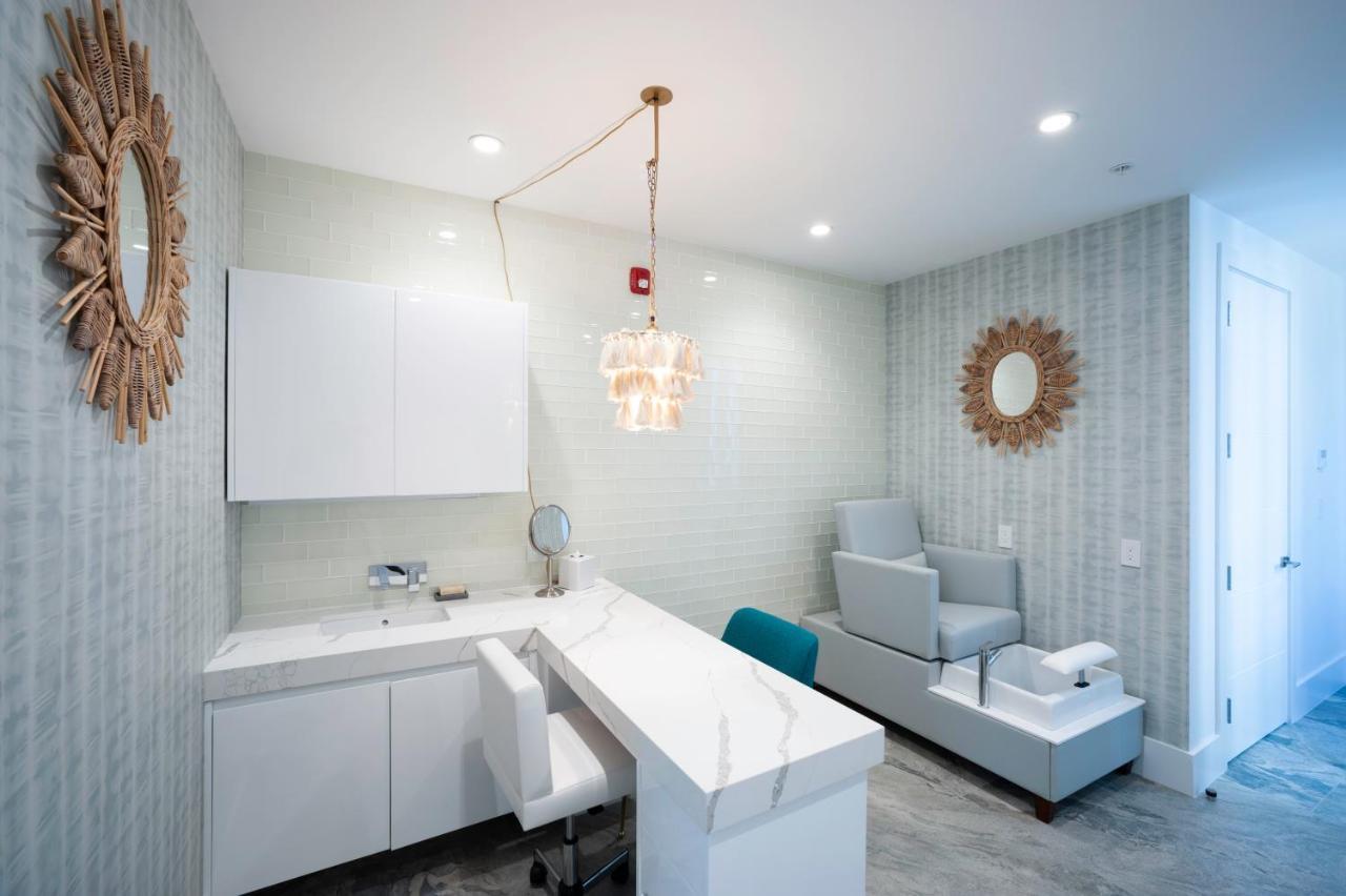 Rum Point Club Residences Driftwood Village 外观 照片