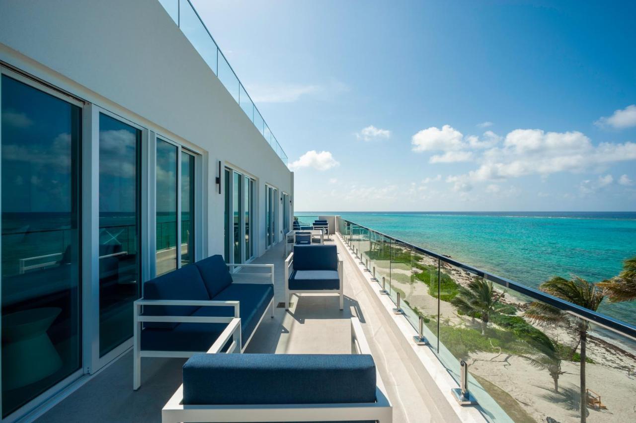 Rum Point Club Residences Driftwood Village 外观 照片