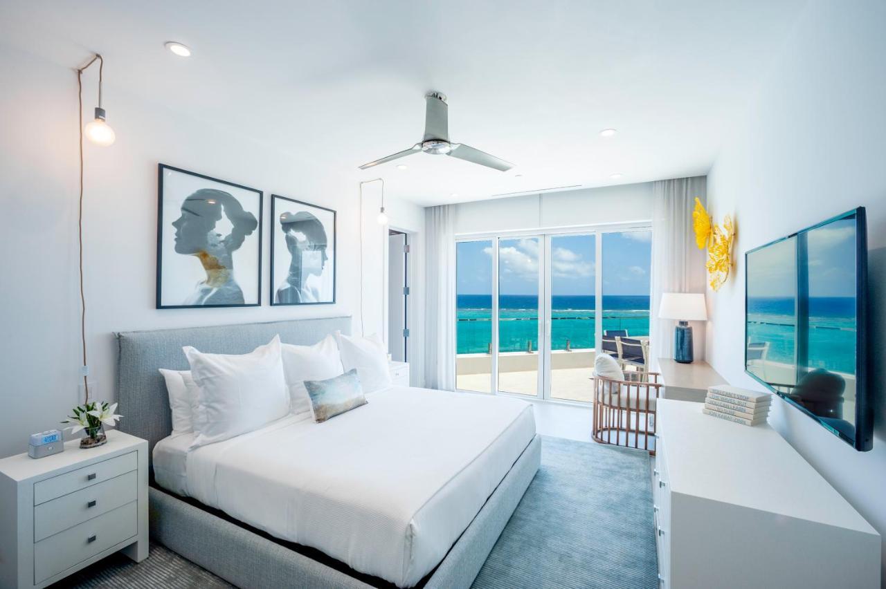 Rum Point Club Residences Driftwood Village 外观 照片