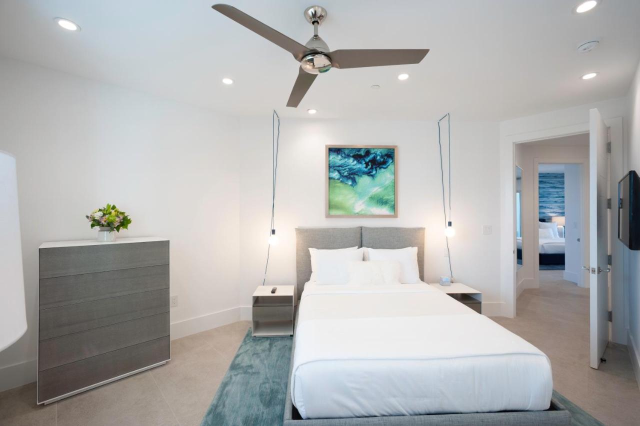 Rum Point Club Residences Driftwood Village 外观 照片