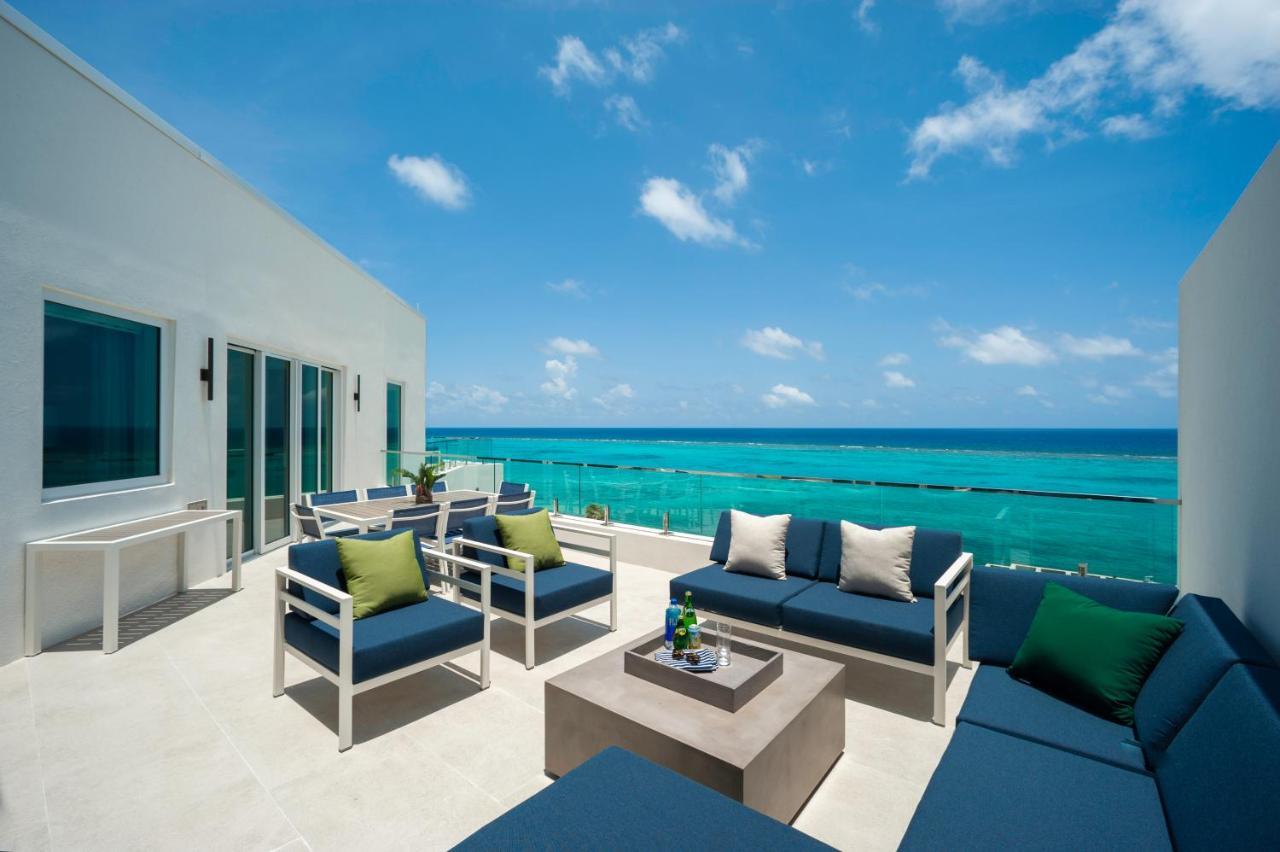 Rum Point Club Residences Driftwood Village 外观 照片