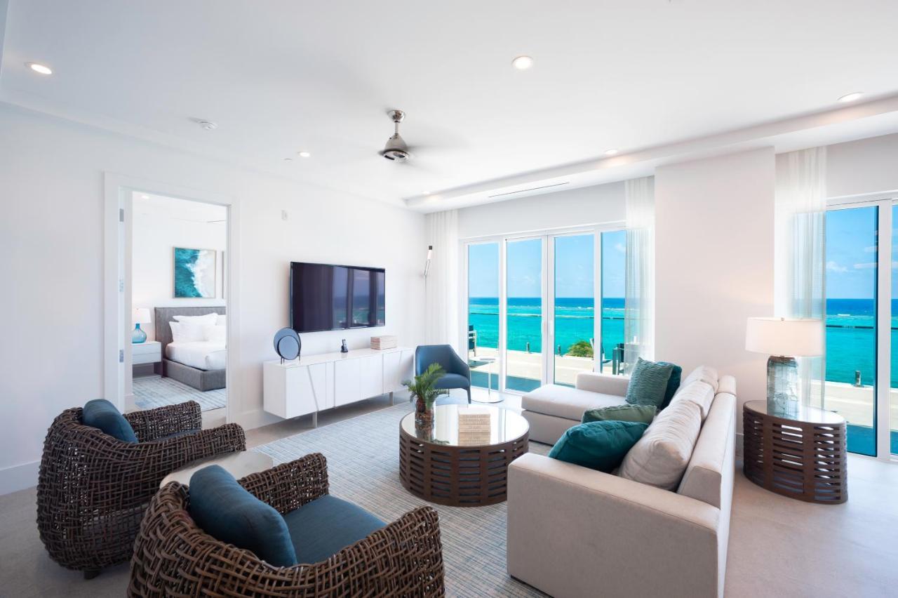 Rum Point Club Residences Driftwood Village 外观 照片